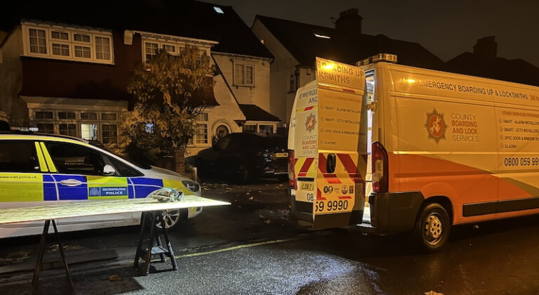 County Boarding and Lock Services with Police